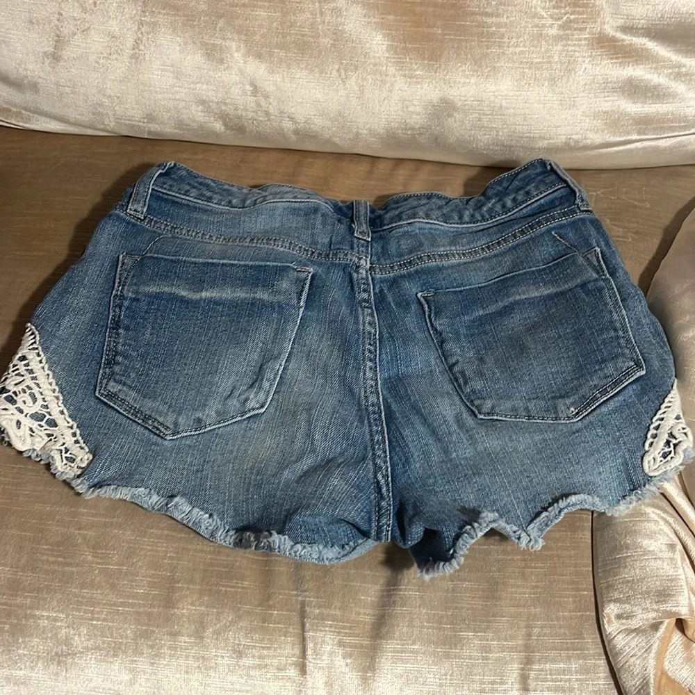 High Rise Shorts - Picture 2 of 3